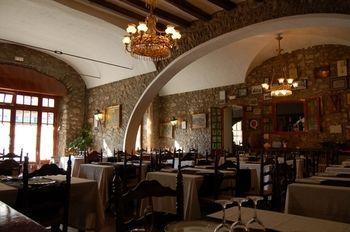 Hotel Fonda Siques Besalu Ngoại thất bức ảnh
